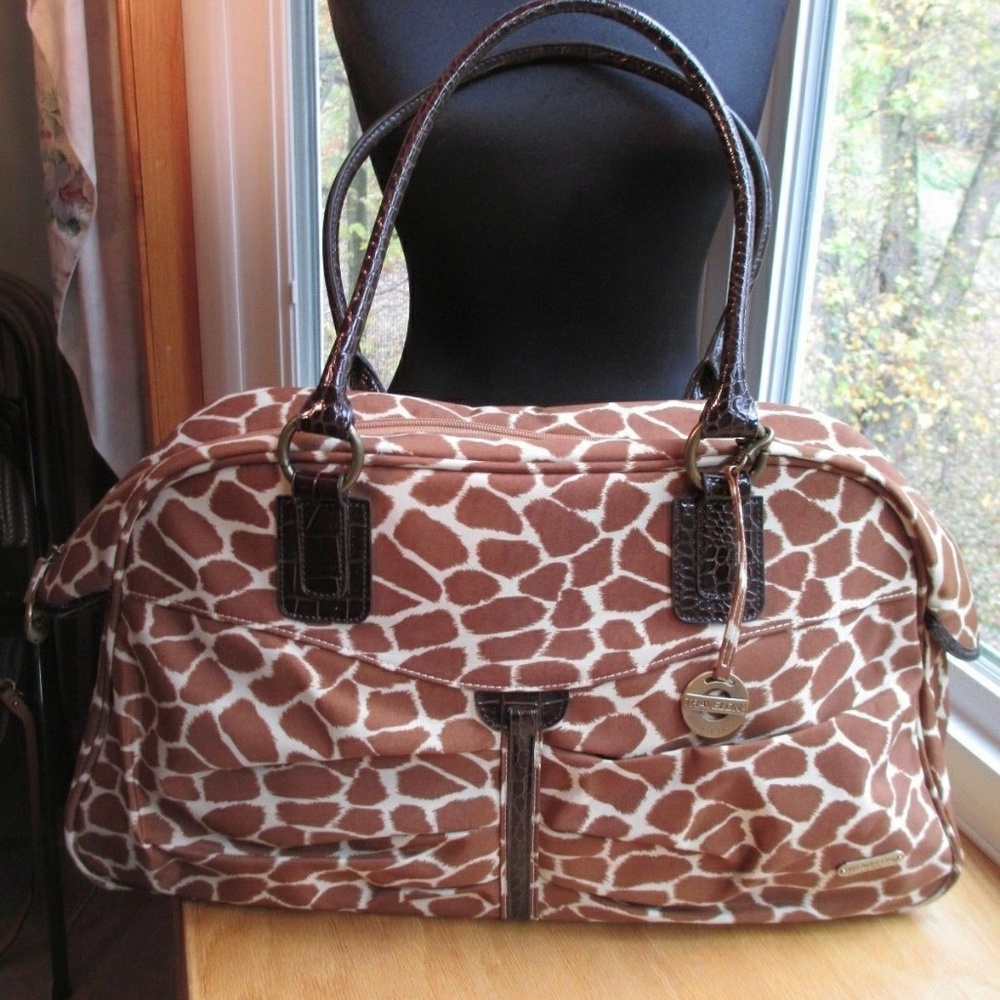 Travelon NWOT Carry on Travel overnite bag Giraffe